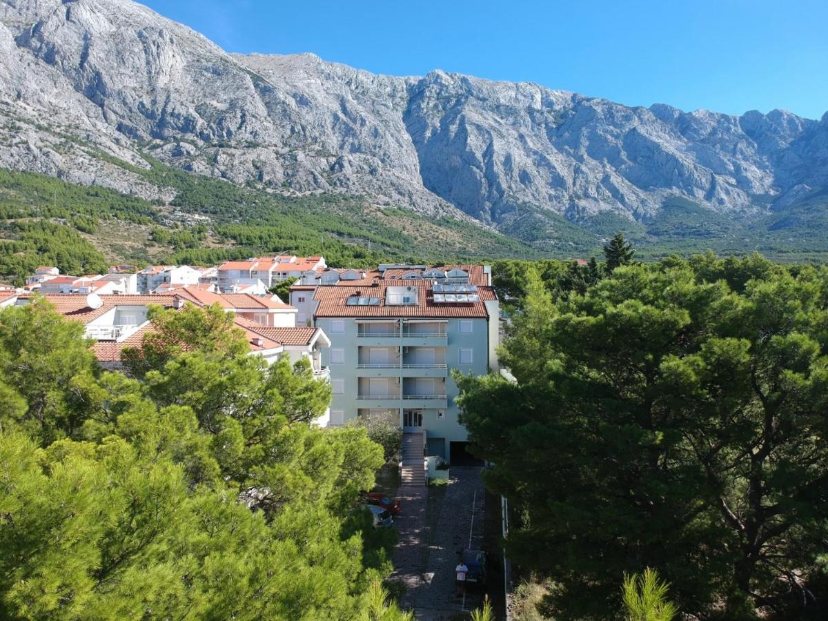 Ruza&Nikolina "1" Apartmani - Baška Voda Exteriér fotografie