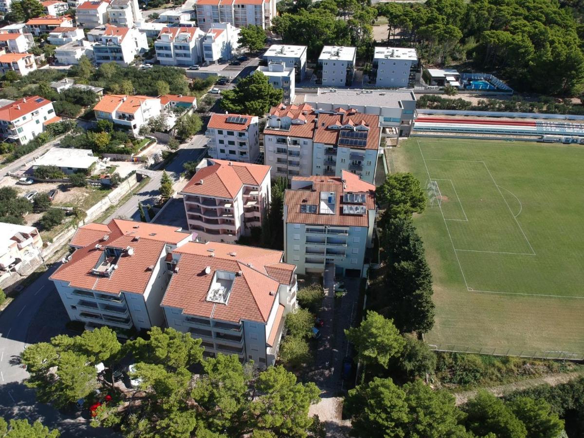 Ruza&Nikolina "1" Apartmani - Baška Voda Exteriér fotografie