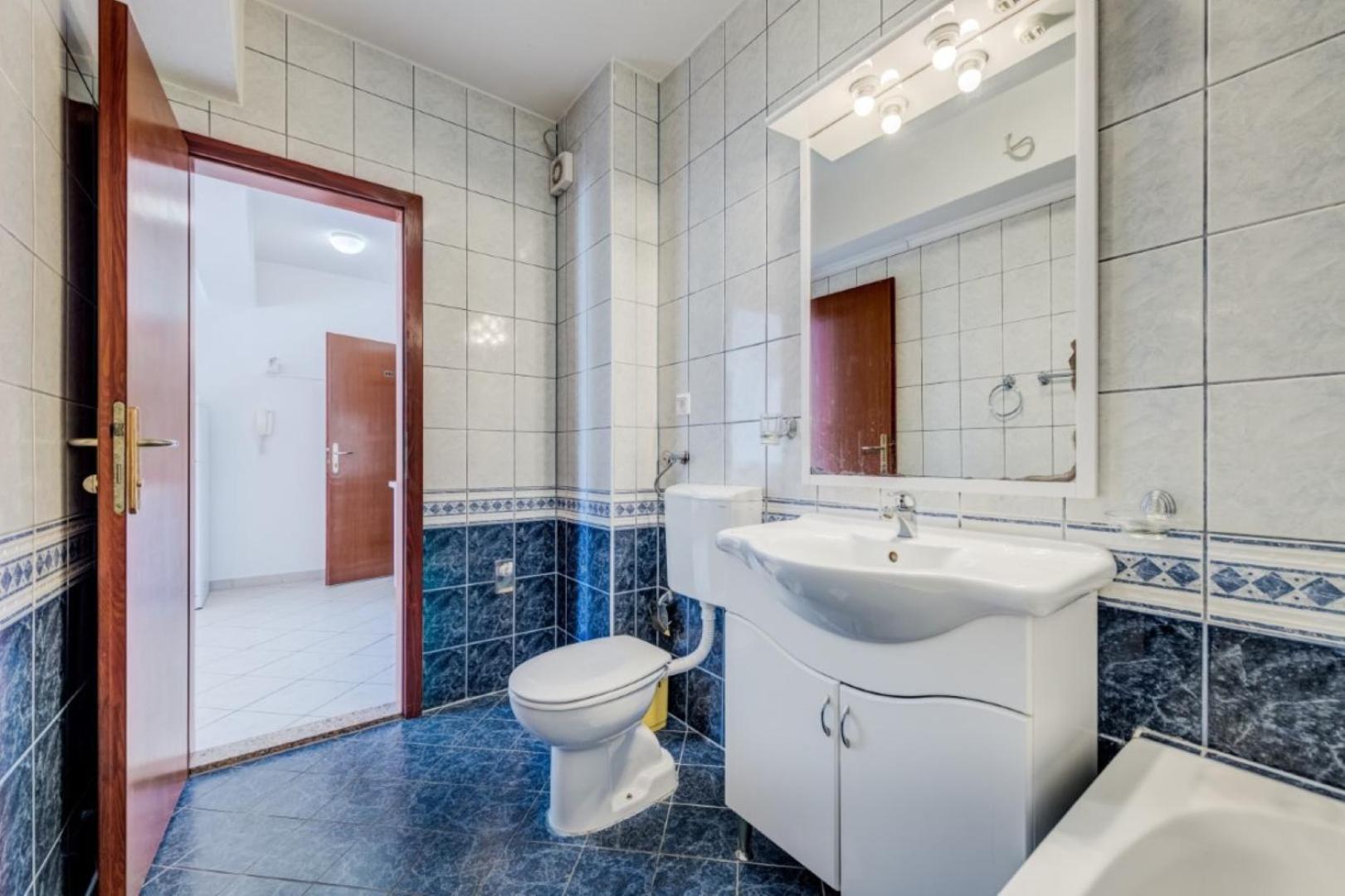 Ruza&Nikolina "1" Apartmani - Baška Voda Exteriér fotografie